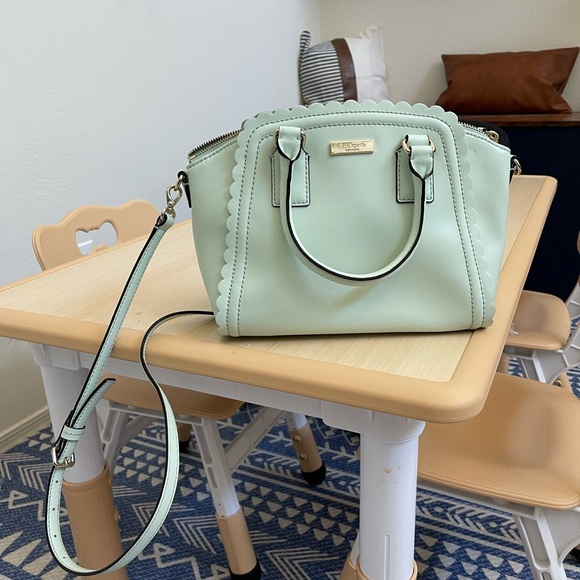 kate spade Handbags - Mint green scalloped Kate Spade handbag. Excellent condition.